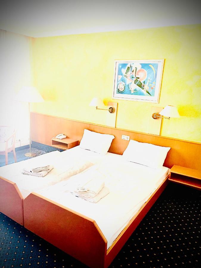 Mc Hotel Καρλσρούη Εξωτερικό φωτογραφία
