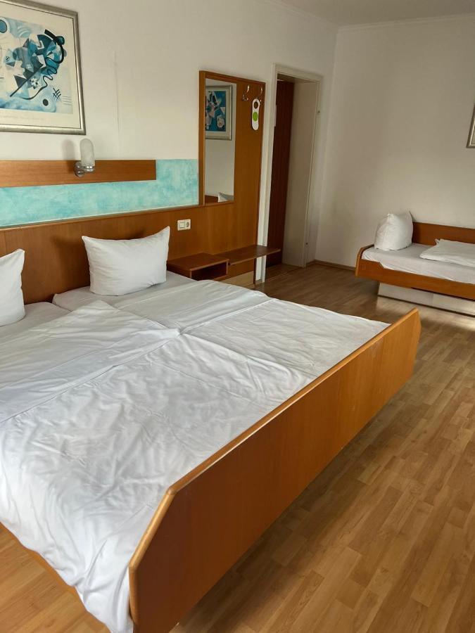 Mc Hotel Καρλσρούη Εξωτερικό φωτογραφία